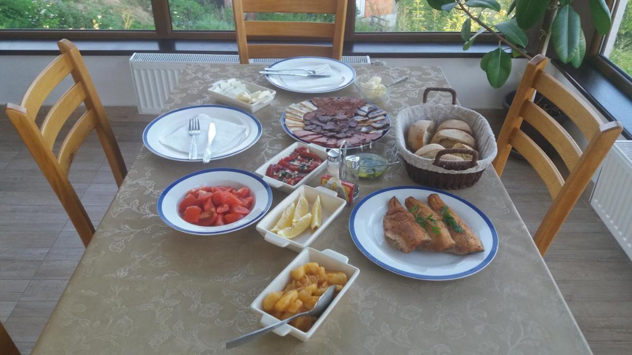 Etno Selo Lelic Bed & Breakfast Valjevo Ngoại thất bức ảnh