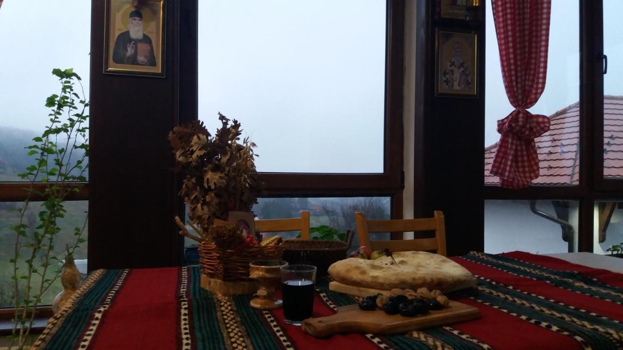 Etno Selo Lelic Bed & Breakfast Valjevo Ngoại thất bức ảnh