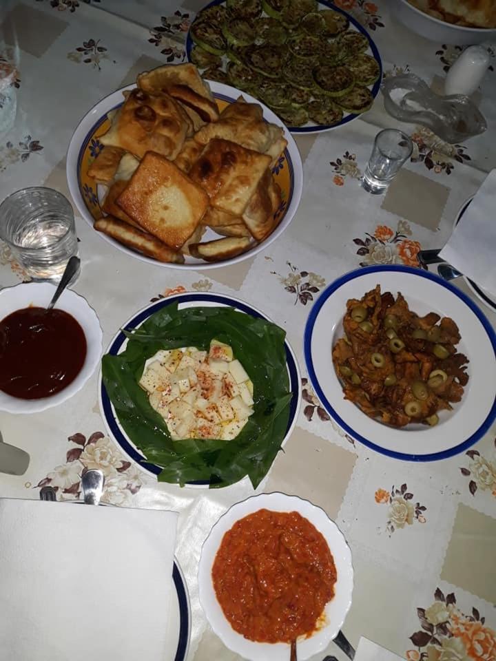 Etno Selo Lelic Bed & Breakfast Valjevo Ngoại thất bức ảnh