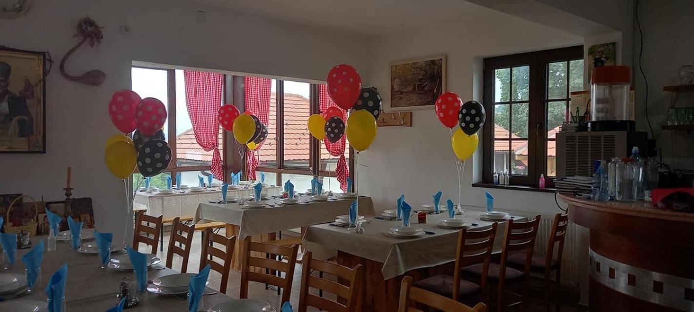 Etno Selo Lelic Bed & Breakfast Valjevo Ngoại thất bức ảnh